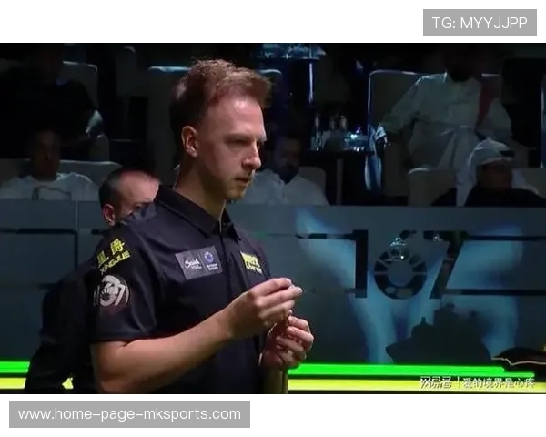 特鲁姆普练习极限薄球，完成度惊人