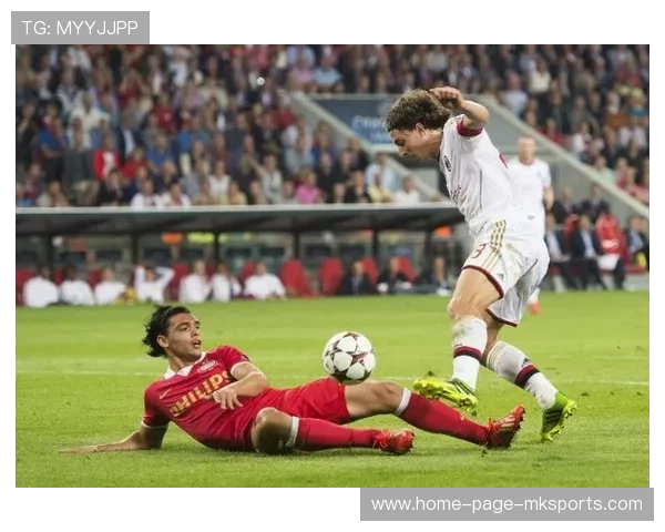 AC米兰门神神扑救主，圣西罗再响掌声，米兰门将名宿